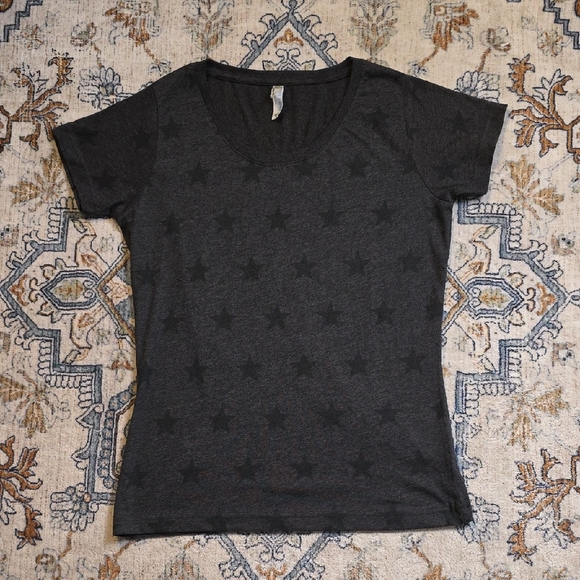 Women's Star Pattern Gray T-Shirt - Picture 1 of 4